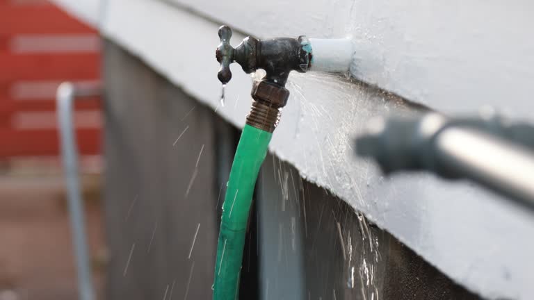 Siding Removal and Disposal in Lakeview, WA